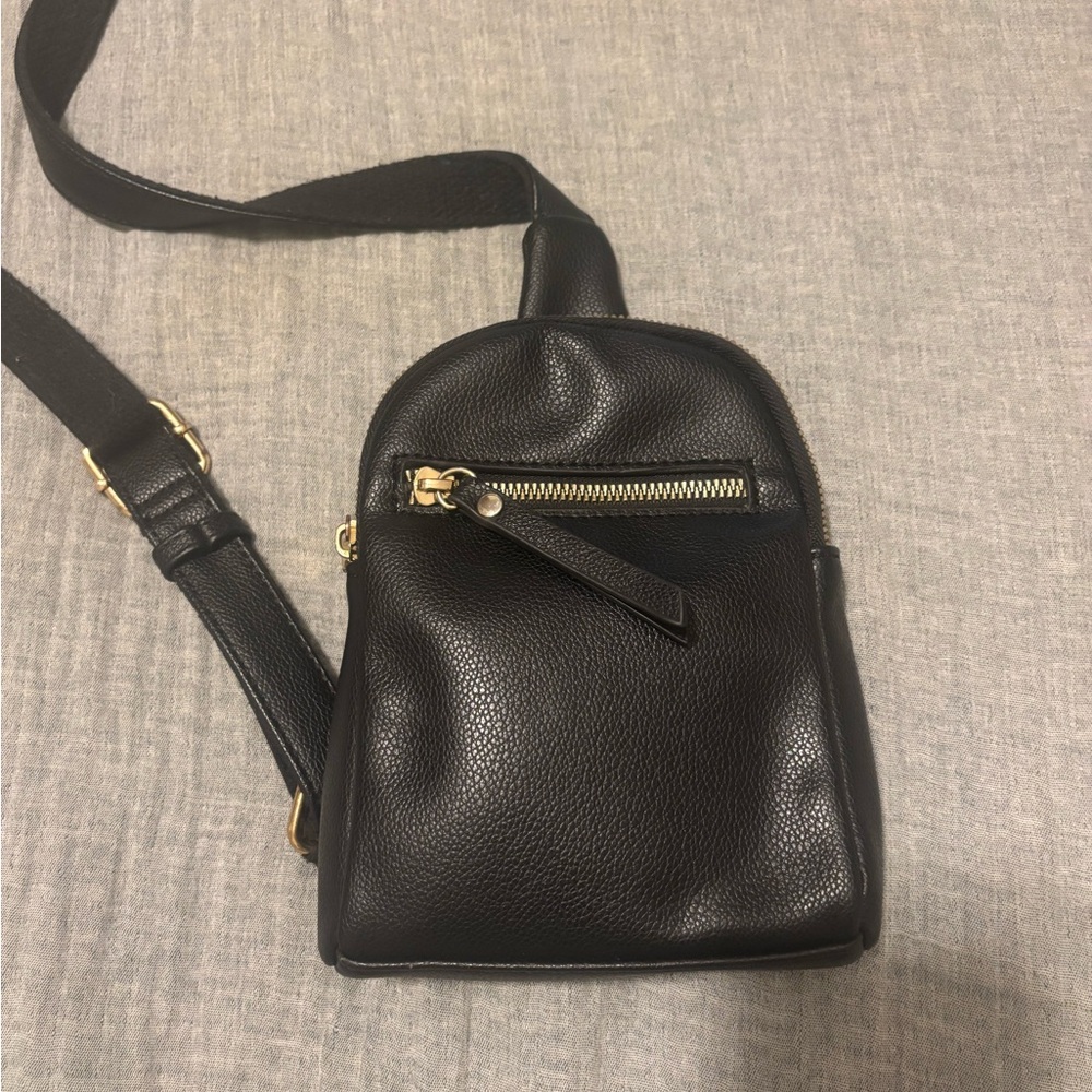 Black Sling Crossbody Bag